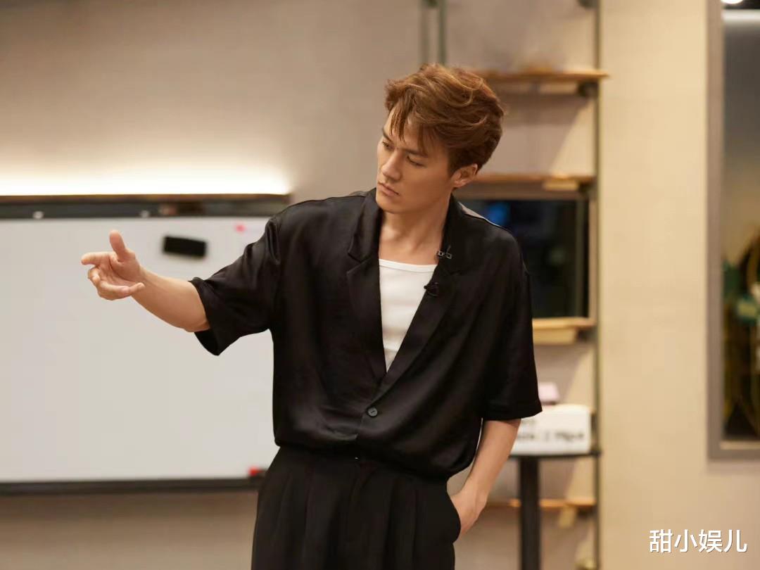 披荆斩棘|《披荆斩棘》赛程过半,已有10位哥哥被淘汰,3人不如不来