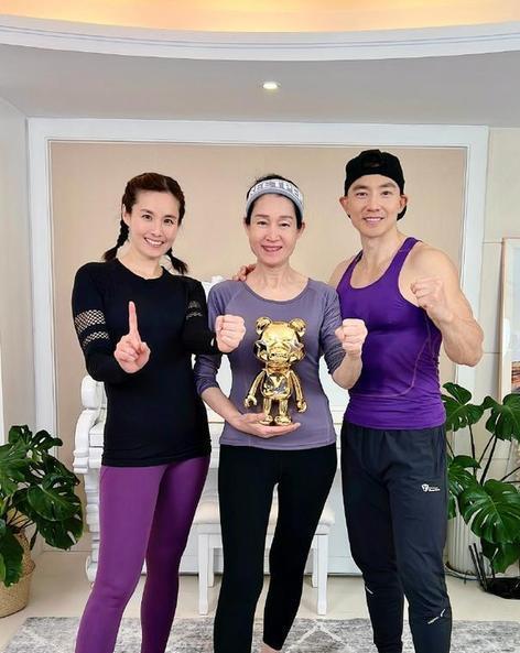 刘畊宏|年龄差1岁，心境完全不同：黄磊劝人吃碳水、刘畊宏带动全民健身