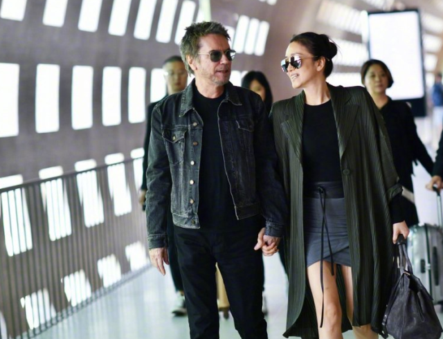 巩俐|巩俐发福:“虎背熊腰”与“高挑纤细”的错位“杀伤力”