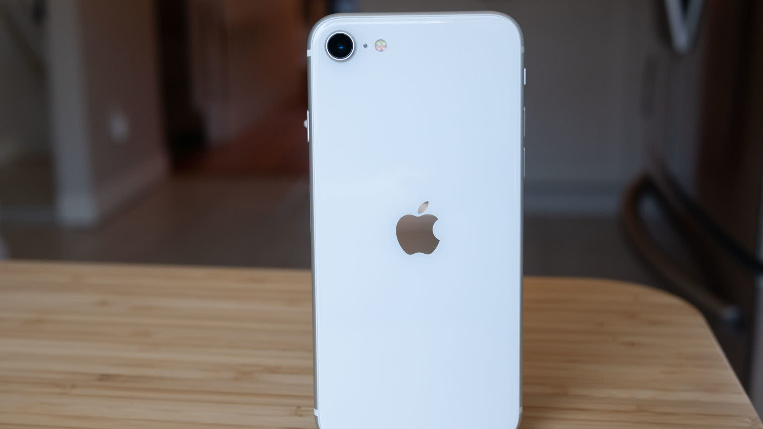 iqoo|iPhone8的外观，iPhone13的性能，又一款苹果新机即将上市！