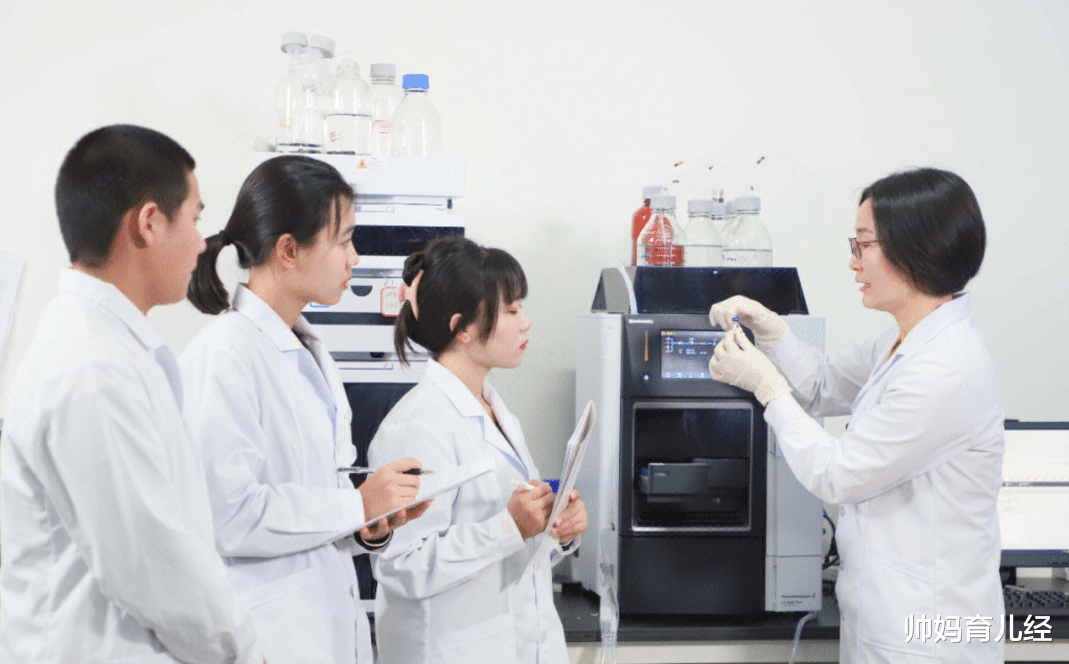 大学生|“烧钱”的4个大学专业,普通家庭退避三舍,毕业后却是香饽饽