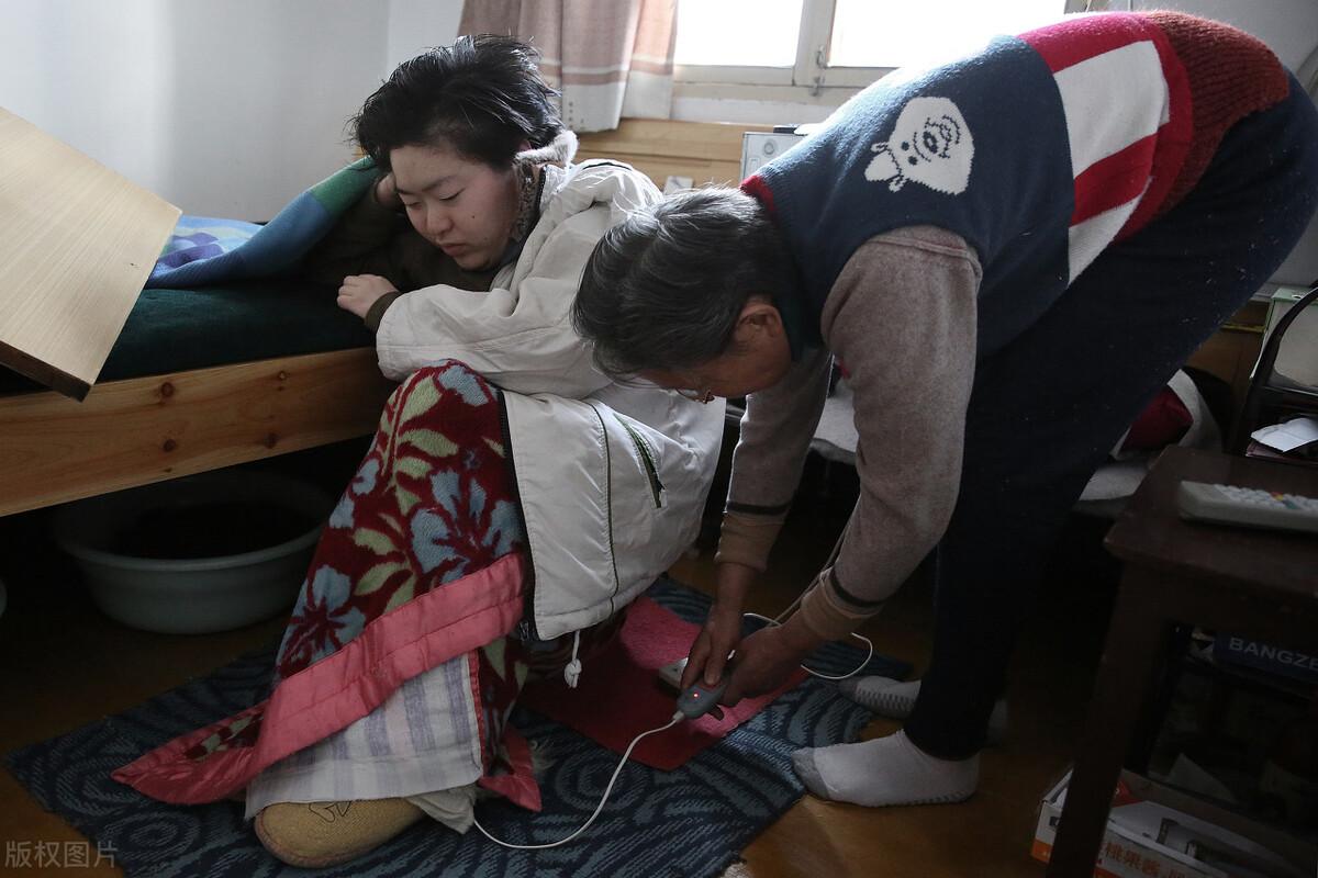 用电热毯时，很多人都犯了这4个错误，想想都后怕，你用对了没？