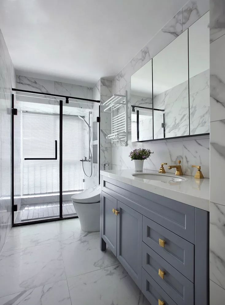 洗漱区怎么装更实用?从这些细节设计着手,保证好看又好用!