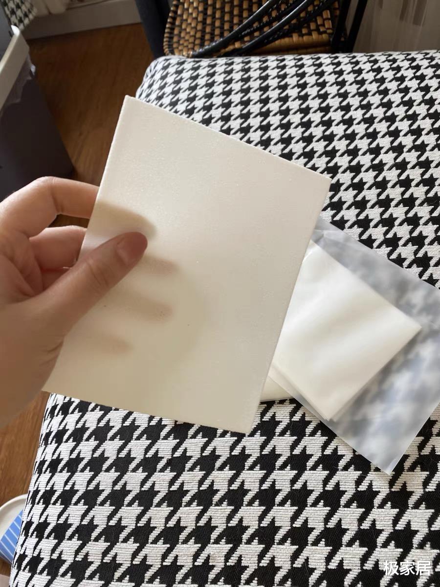 “窗帘”脏了能用洗衣机洗吗?多亏保洁阿姨提醒,难怪越洗越脏