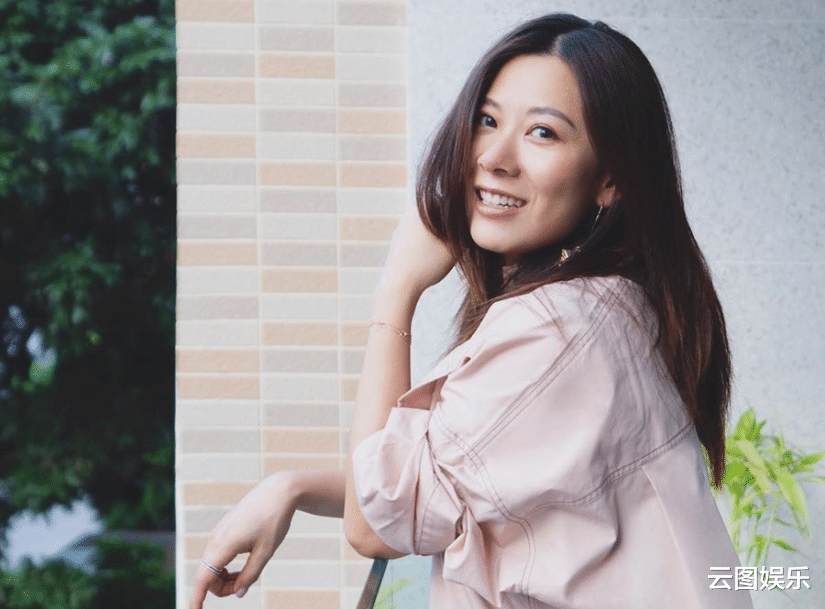 二胎|香港知名歌手叶晴晴宣布怀二胎！出身内地名门望族，曾参加好声音