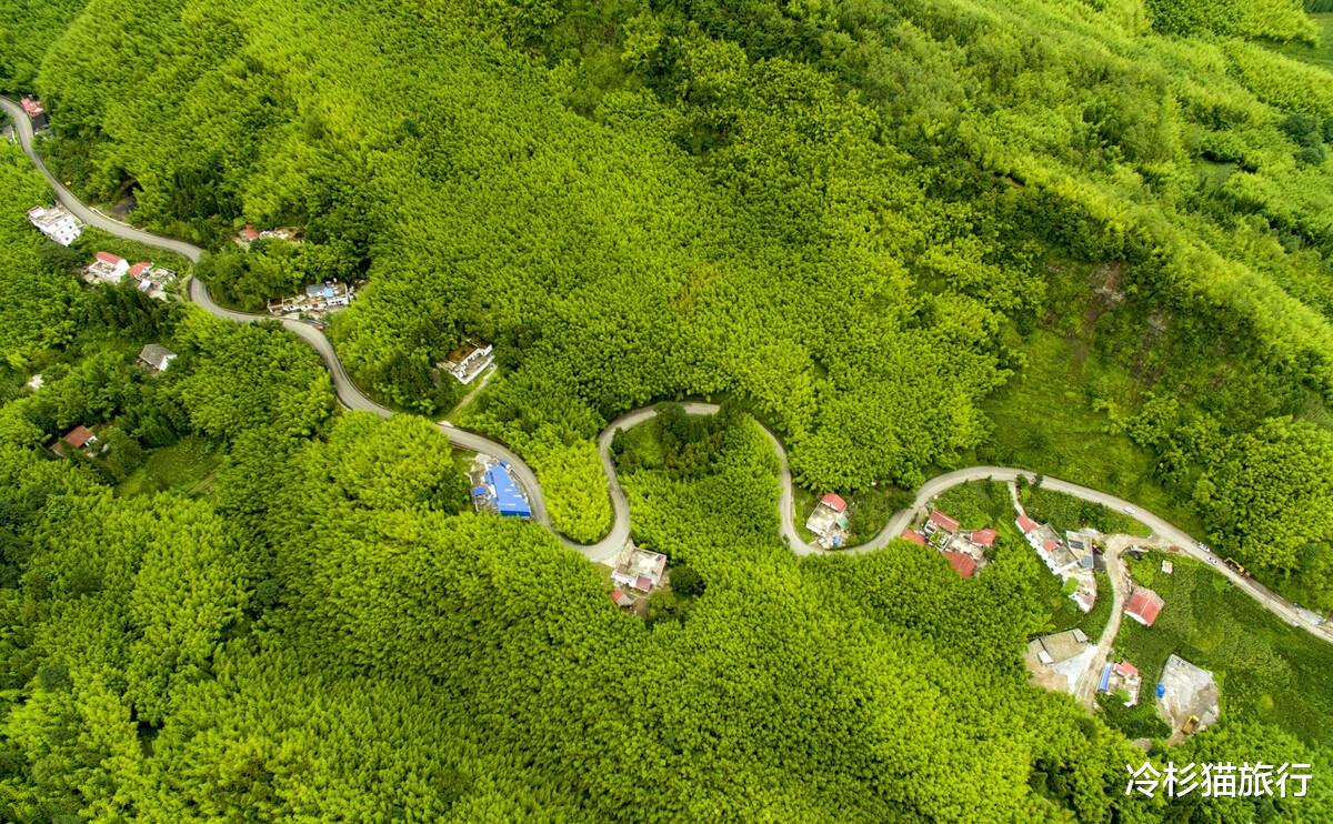 贵州|别只知道贵阳、遵义，贵州西部这座小众秘境才是秋日最佳旅行地