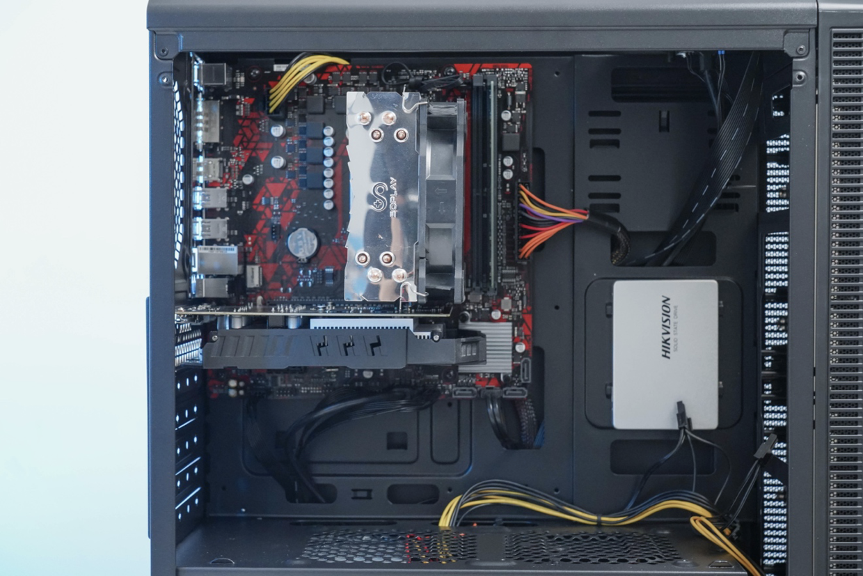 微信|成为桌面颜值担当的电脑主机？我想非它