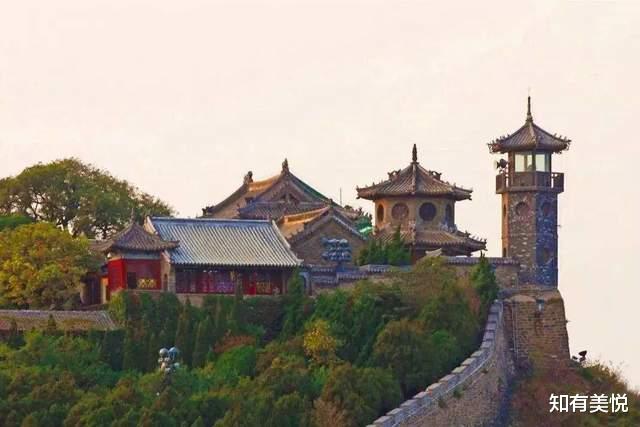 避暑胜地|夏日旅游必去的10大避暑胜地，山美水美人更美，过个25℃的夏天!