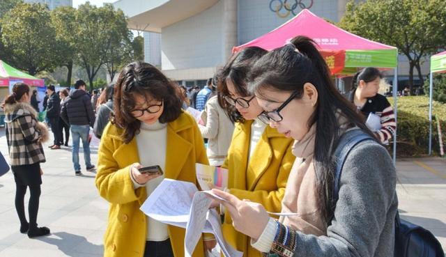 考研|考研不吃香了吗？985硕士生“面试”屡次失败，还有必要去考研吗