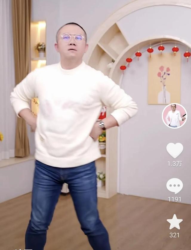 涂磊|涂磊新冠痊愈,激动跳舞,却被吐槽变娘了