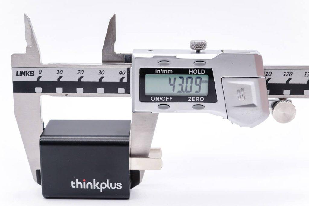 充电器|充电器体积缩减的一大步 thinkplus口红电源Nano 65W评测