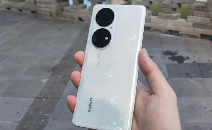 mate20|mate20刚发布就买的，用到现在，除了64g不太够用之外其他也可以