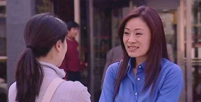 贾静雯|朋友深夜发文哭诉,我撤回了安慰的信息:成年人的友谊,很无奈