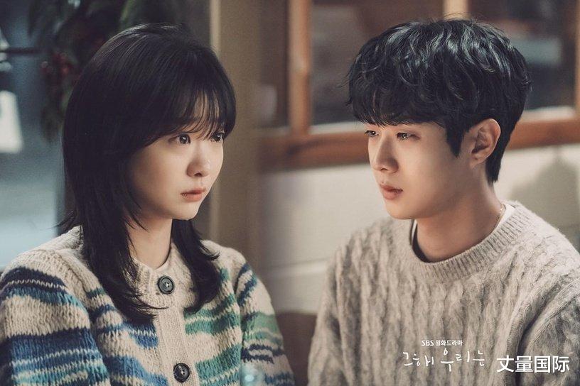 那年我们|《那年我们》剧中隐藏细节解析！国延秀爱上崔雄全因为一碗拌面？