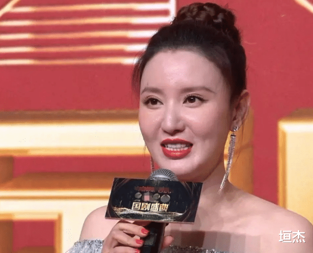 娱乐圈|瘦到病态、动脸成瘾、强行装嫩,“娱乐圈”的畸形审美真可怕