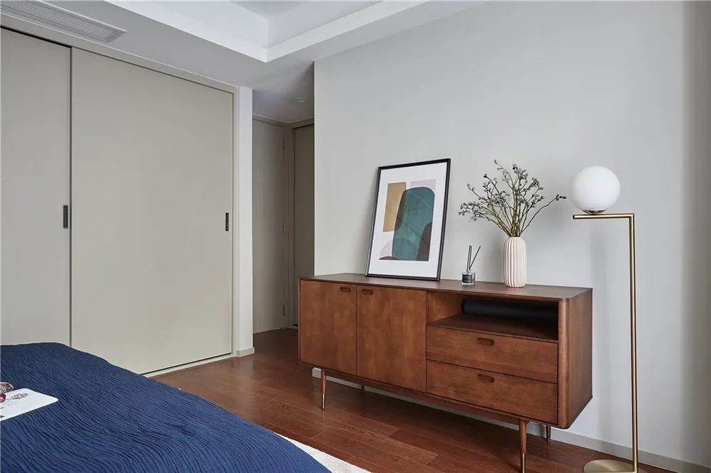 爆改230m2老洋房:通透感+极简风,「大户人家」的动线快来看!