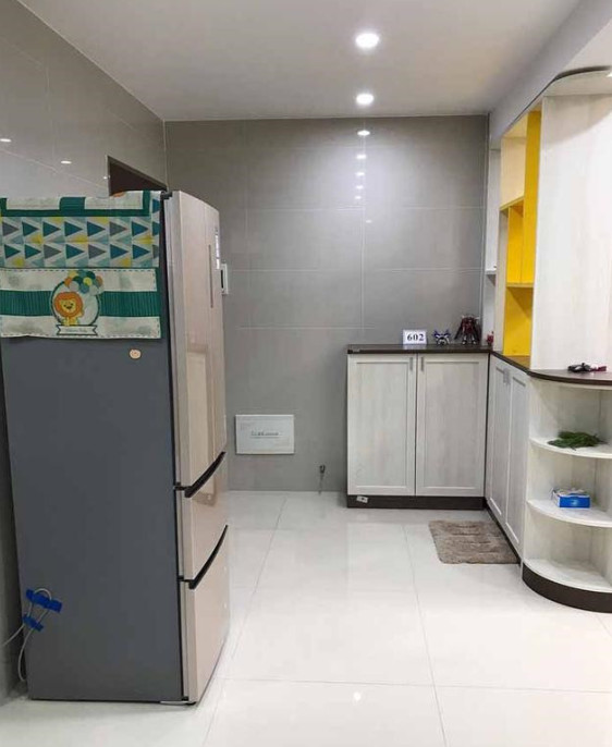 入伙大吉，晒晒我的95平婚房，窗下打一排矮柜，邻居都说头回见！