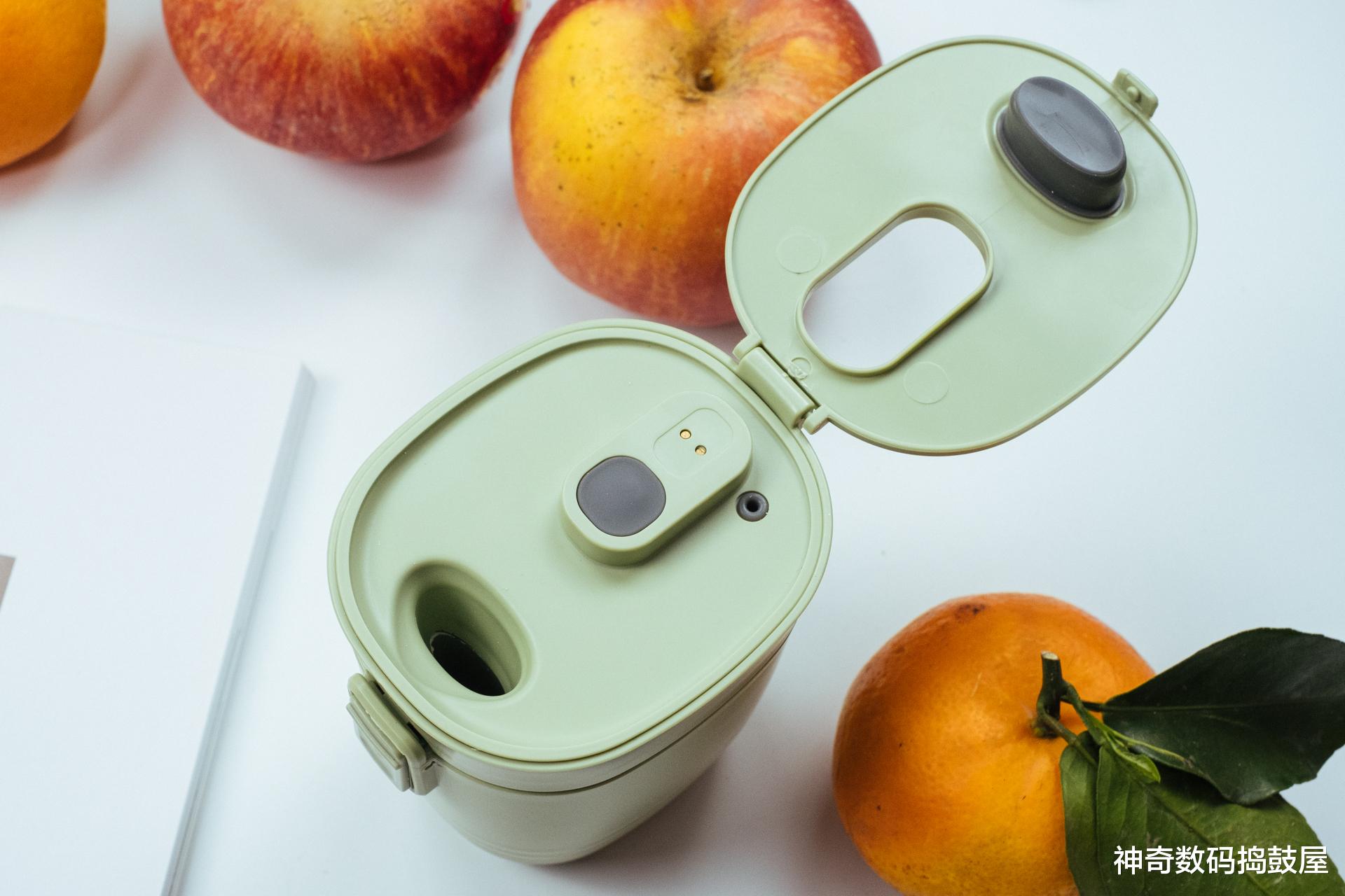 如果厨房面积小，只能买三个厨房小电器，我选择了它们