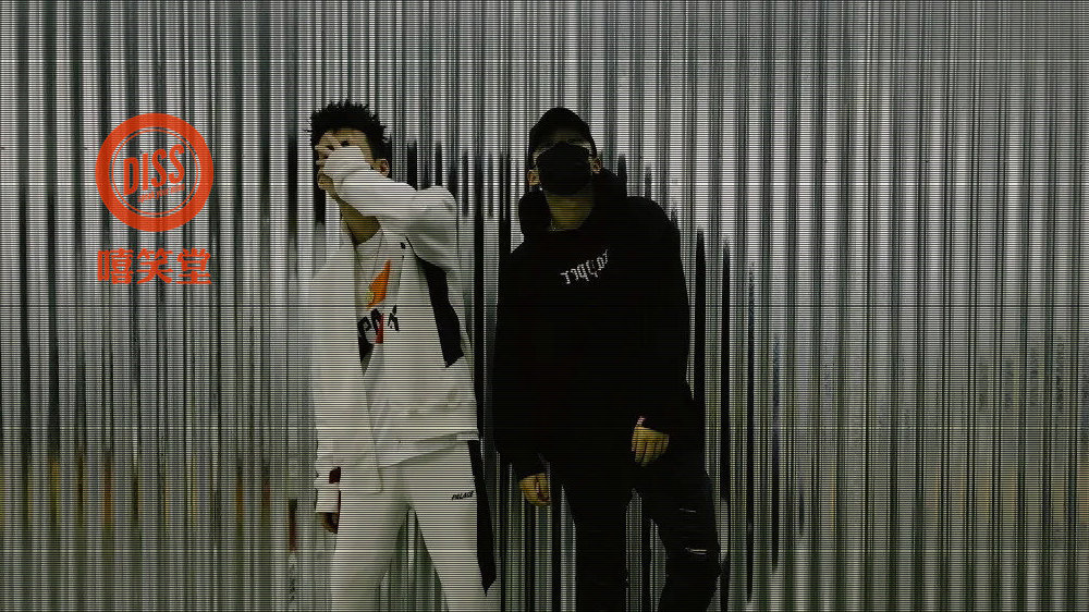 gai|炸了！王唯楚和贝贝连麦引发说唱圈地震！夜楠公开道歉！贝贝回应居然痛哭？