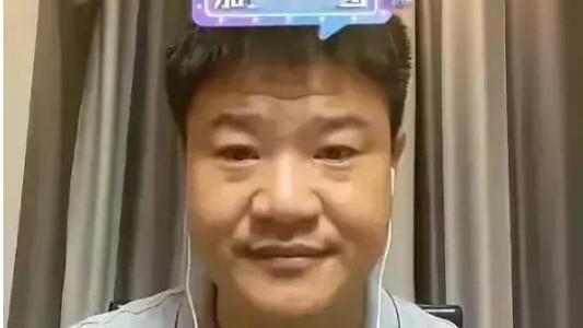 估计老陈这辈子最后悔的事就是辞职，肠子都悔青了