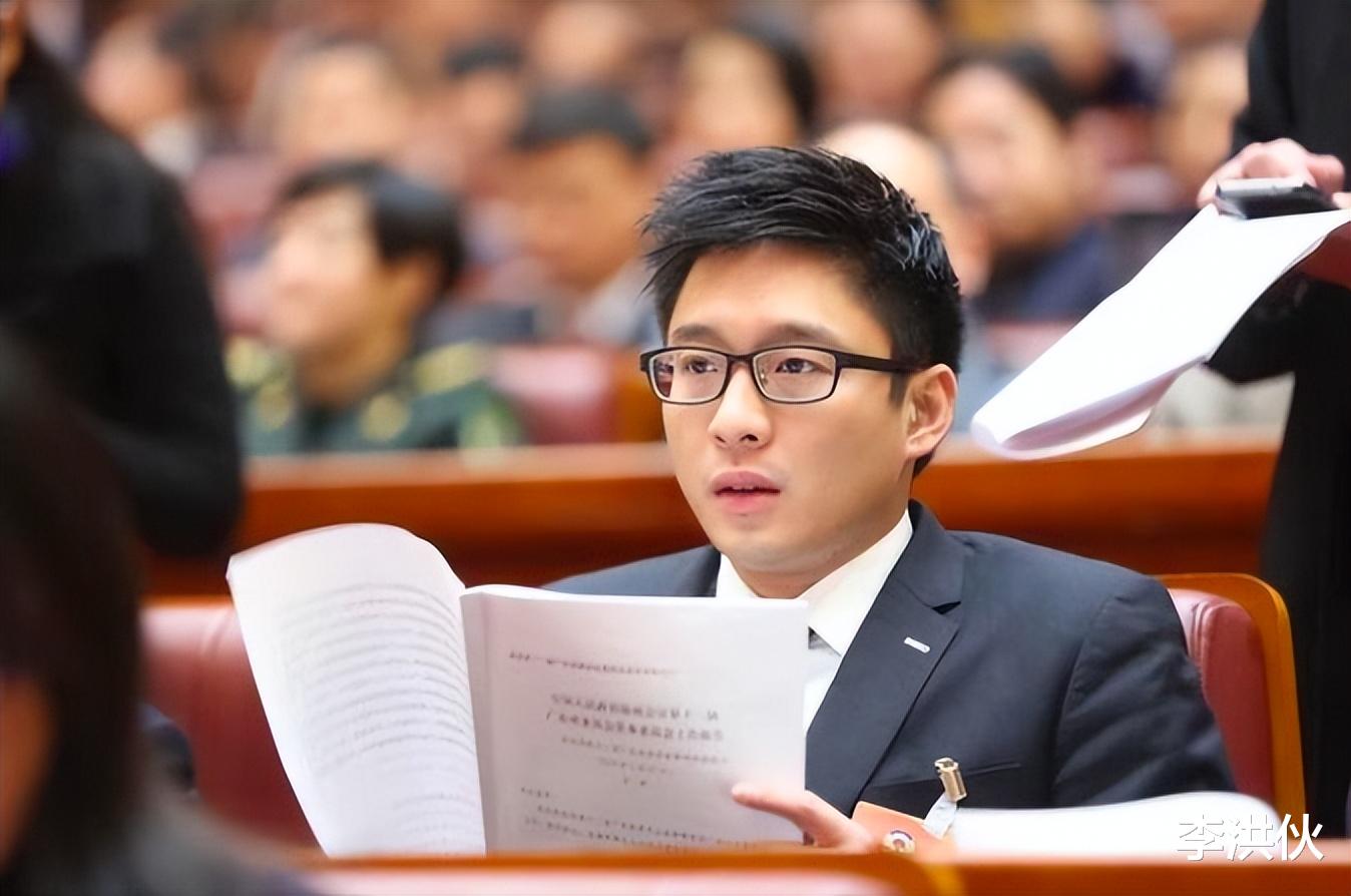 霍启山|离开章子怡错过何超莲，每段恋情都被家族干涉，40岁霍启山仍单身