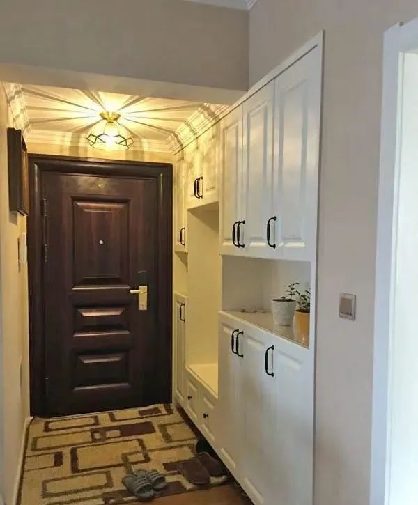 乔迁之喜！忍不住晒新房，全屋装修漂亮极了，尤其玄关家人都喜欢