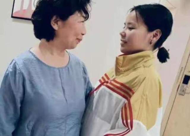 姚策|田静陷入舆论之中，熊磊晒教儿子言宝拼音视频，言宝被嘲基因强大