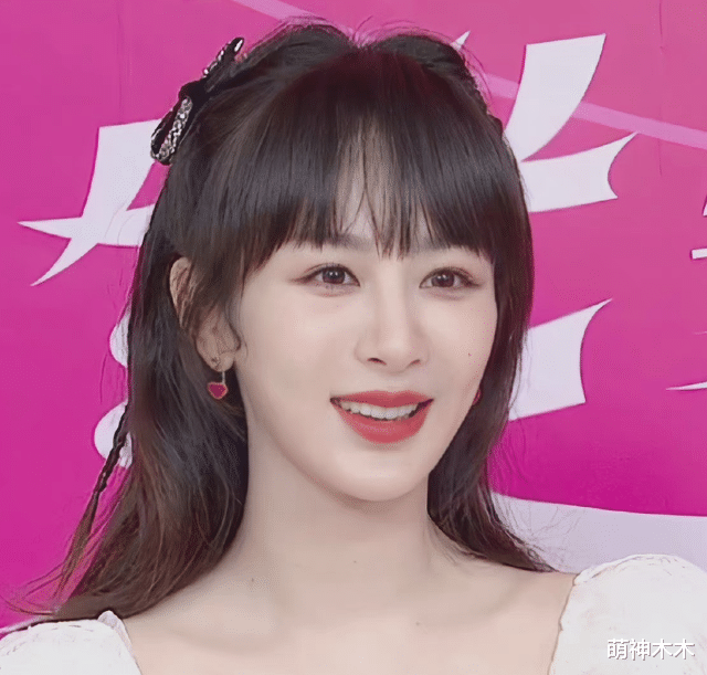 宋慧乔|杨紫年后首次公开亮相，山根粗壮法令纹抢镜，自曝要进组拍新剧了