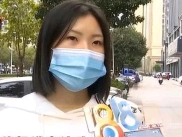 高跟鞋 女幼师体验按摩十分钟被叫停，技师称有情况，要深入治疗
