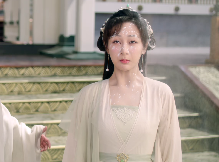 李昀锐|从《余生》到《星汉灿烂》，“换脸式”演技出圈，李昀锐火了