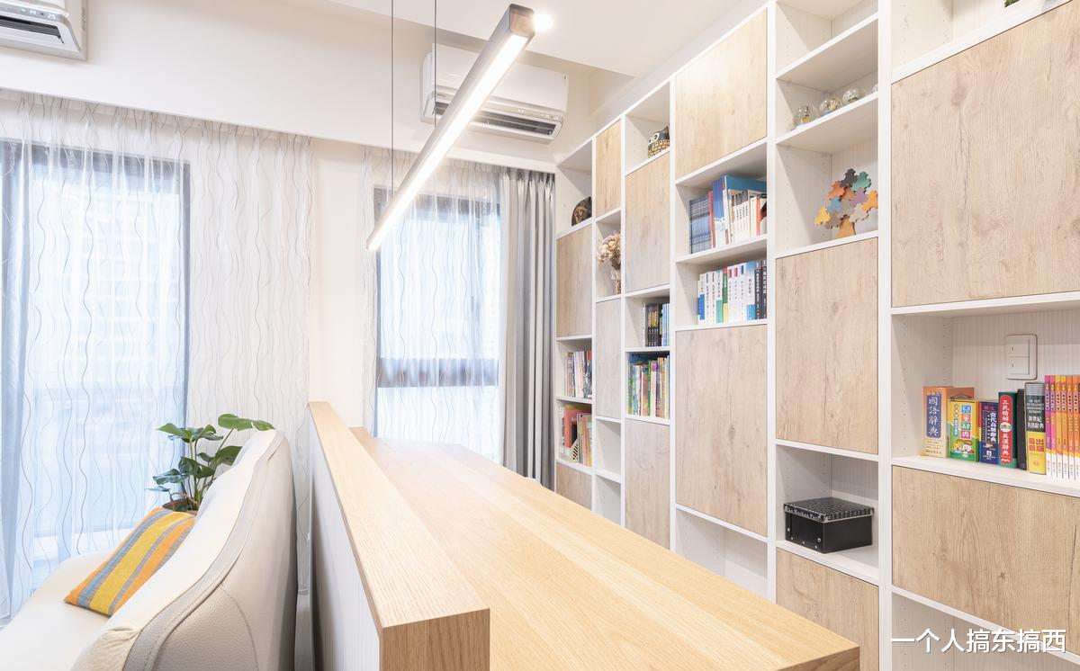 85平原木风两室一厅装修设计，真漂亮