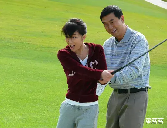 宋思明|拍《蜗居》,投资方想让孙红雷演宋思明,把导演气够呛:“哪个领导会让孙红雷当秘书?”