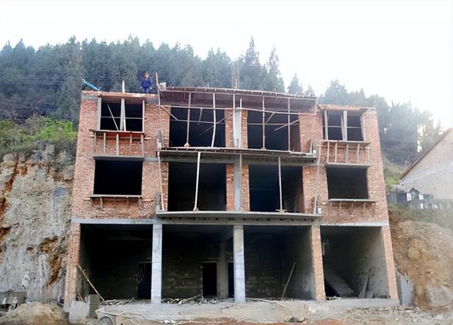 |农村严禁私自建房?严查各类“自建房”,农民朋友们要了解下