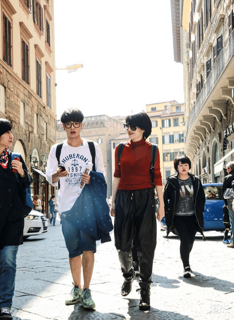 花儿与少年|“花少”8年，新节目开播已无水花，但旧“作精”糊的糊、塌的塌