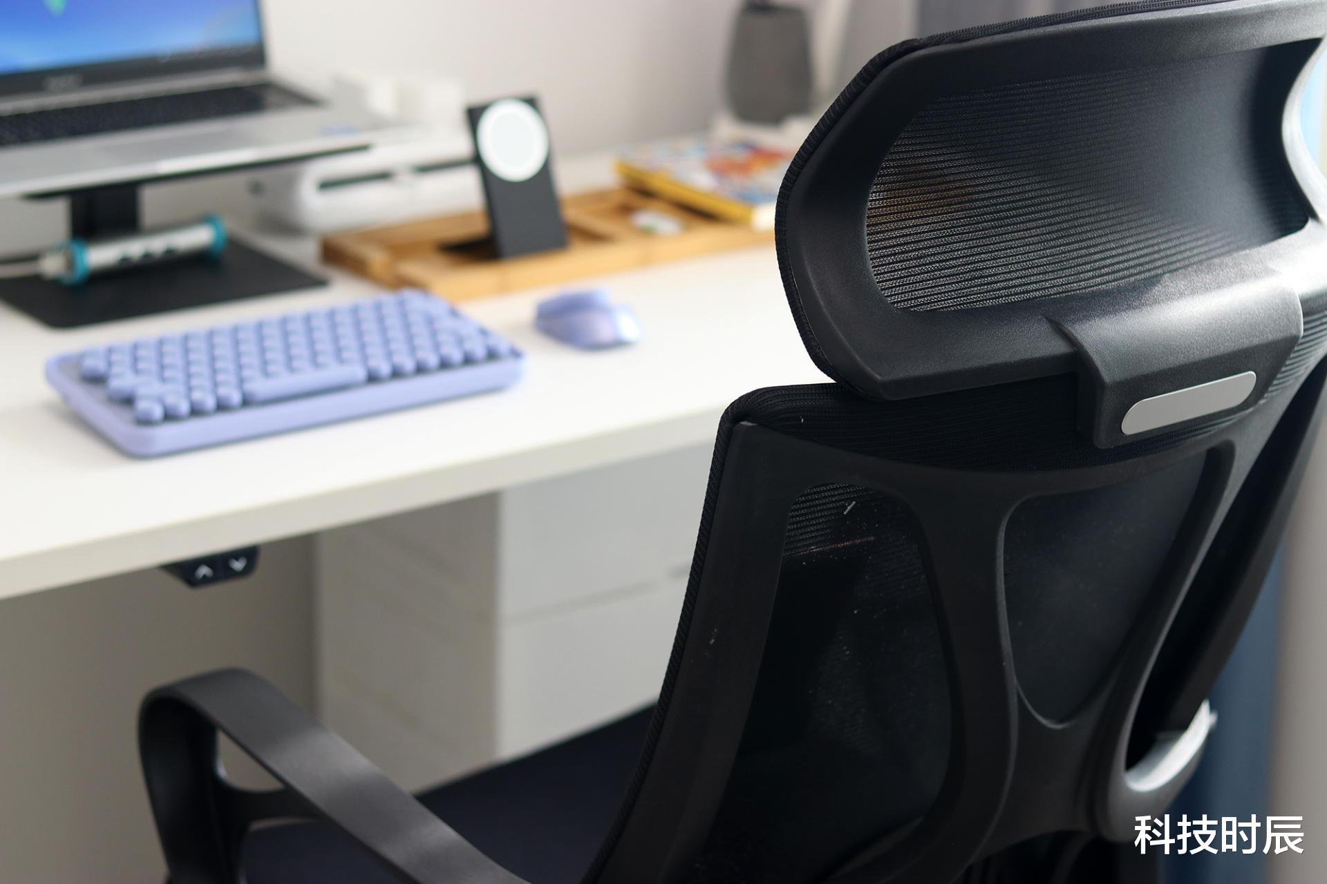 职员椅也能享受坐感：宝华贝轩仿生龙骨J156A办公椅体验