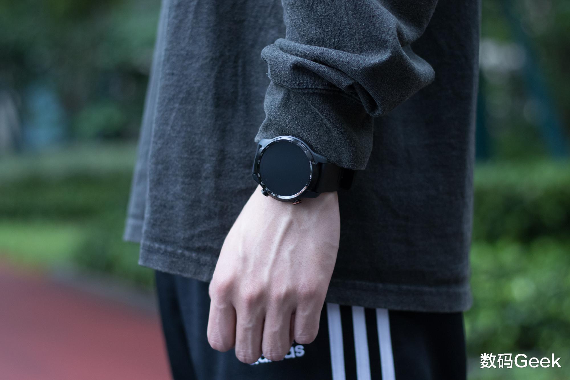 智能手表|Ticwatch体验：千元eSIM智能手表，100+运动模式，续航长达一个月