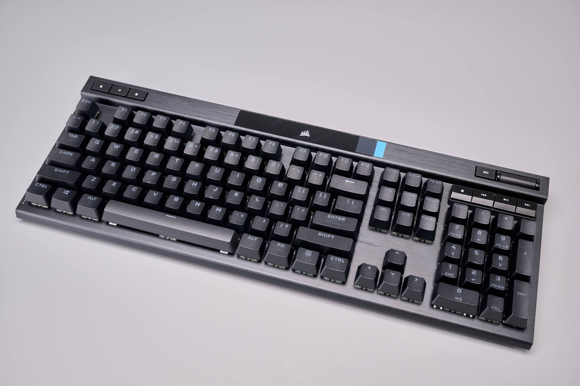 bilibili|PBT键帽8K回报率,海盗船K70PRO开箱