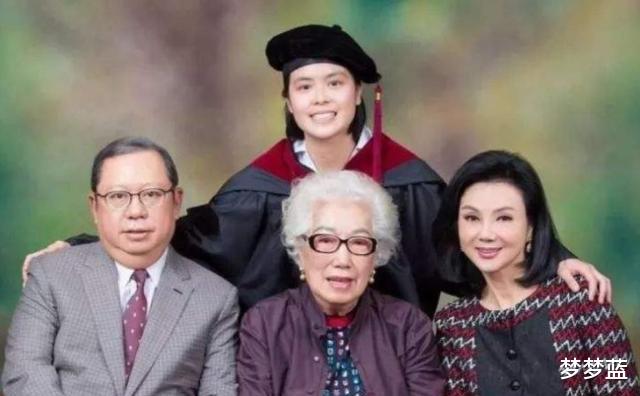 豪门|24岁嫁入豪门，生下5胎却被丈夫抛弃，离婚后依旧对公婆孝顺