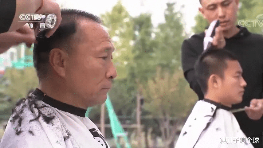 里皮|错误时间对的人，两度负气离任，不想抢钱的里皮执教国足那三年
