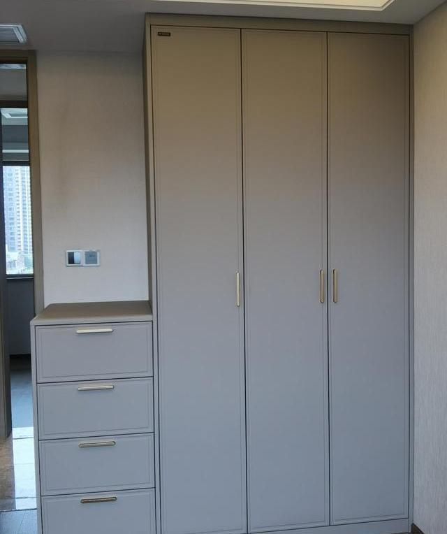 肤感膜柜门是什么？3点弄清肤感膜柜门，再掌握4个优点和2个缺点