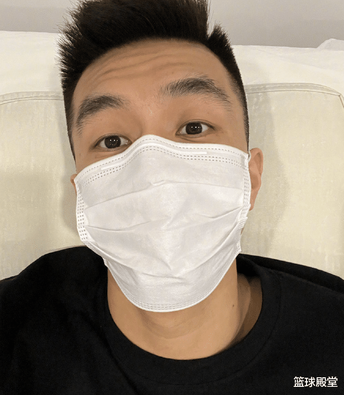郭艾伦|郭艾伦官宣动态！手指+小腿全“废”，本人吐槽引心酸！