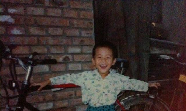 非诚勿扰|宁愿坐在宝马车里哭的马诺，被观众误会10多年，今生活独立且幸福