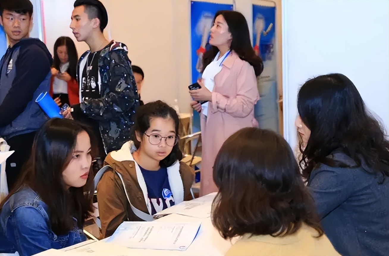 招聘|空军工程大学公开招聘文职人员,薪资1.1W左右,没有笔试仅面试