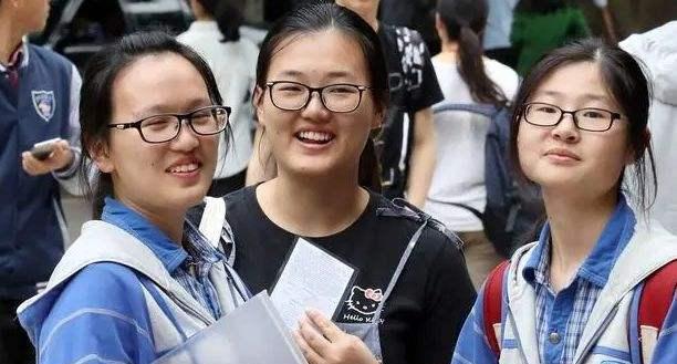 大学生|二本生尽量不要选“一类”专业,经历了才知道,后悔没听话!