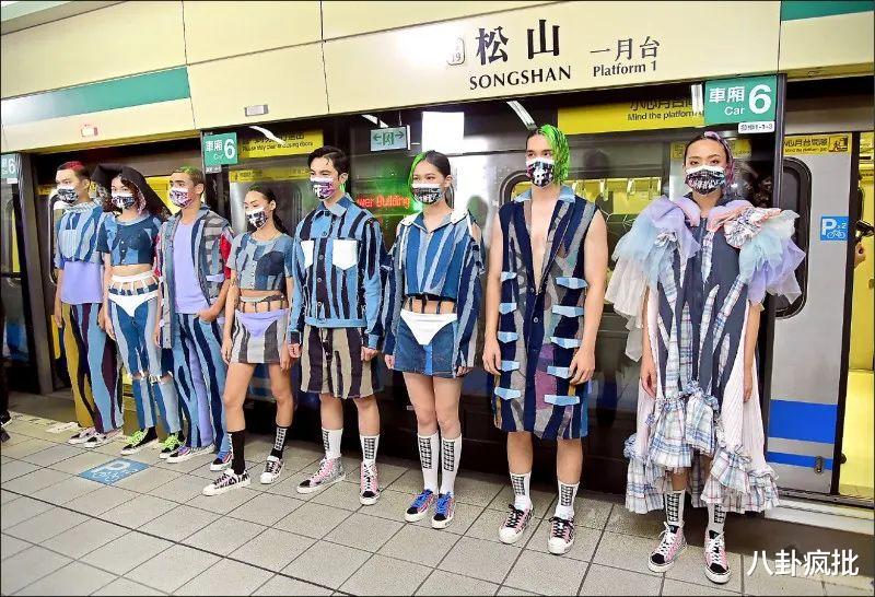 时装周|“复活”邓丽君！外省时装周将诡异进行到底！