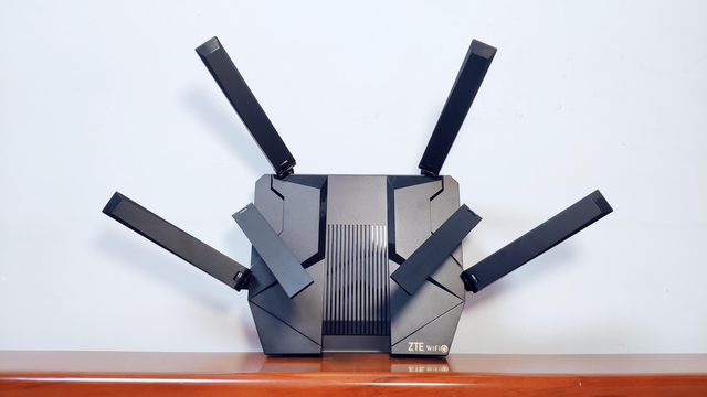 NAS路由器推荐，质价比最高的方案是中兴AX5400Pro+