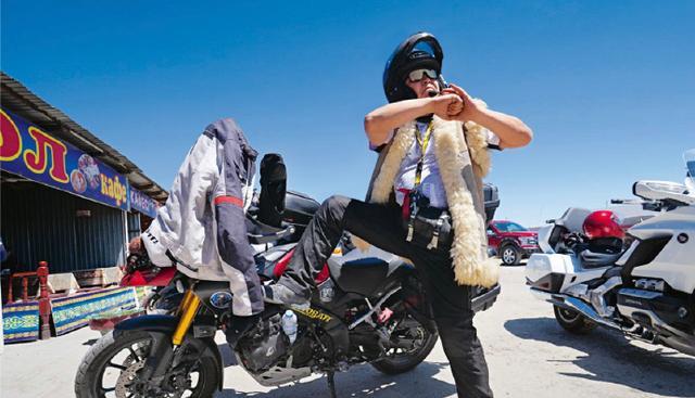 路人甲|德云社阎鹤祥深夜发文，说出自己的“无奈”，引发粉丝热议