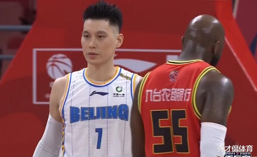 吉林男篮|吉林6618天后季后赛首胜，姜伟泽回击被看扁，苏群打趣北京3个女朋友