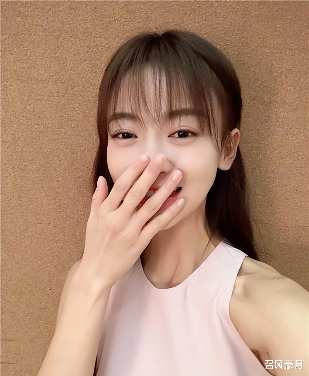 整容|整容成瘾，瘦到病态，痴迷于少女人设，内娱可怕的畸形审美