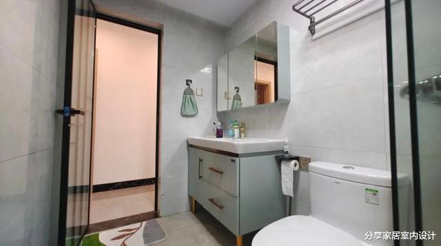 95平三房改四房很实用,入户没玄关这样设计鞋柜太聪明了,分享下